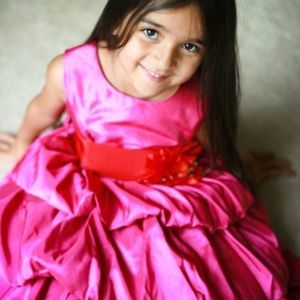 Meet your Posher, Hala